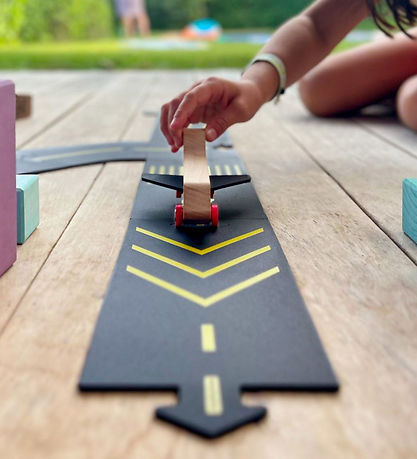 Waytoplay Runway - 8 Parts