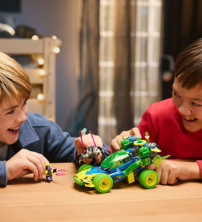 LEGO® DREAMZzz - Mateo mit dem Z-Blob Action-Rennwagen 71491 - 4