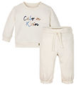 Ensemble de Jogging Calvin Klein - Colour Logo - Tofu White