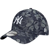 New Era Cap - 9Twenty - New York Yankees - With Blue