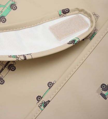 CeLaVi Bib w. Food Catcher - PU - White Pepper