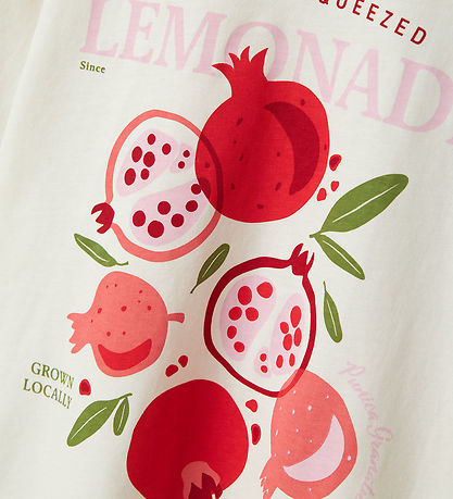 Name It T-shirt - NkfKassandra - Coconut Milk w. Pomegranates