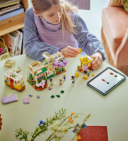 LEGO® Friends - Kafé med blomsterbutikk 42671 - 1138 Partar