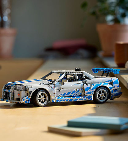 LEGO® Technic - 2 Fast 2 Wütender Nissan Sky... 42210 - 1410 Tei