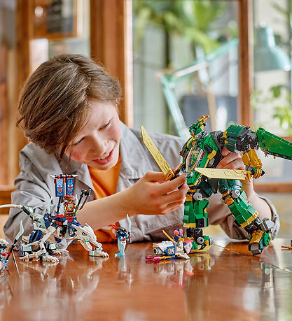 LEGO® Ninjago - Lloyd’s Jet Mech 71845 - 1112 Parts