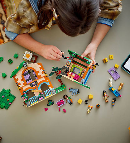 LEGO® Friends - Pony Ranch & Stable 42654 - 727 Parts