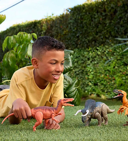 Jurassic World Dinosaur w. Sound - Wild Roar - Nasutoceratops