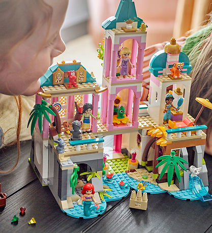 LEGO® Disney - Prinzessinnenschloss mit Haustieren 43267 - 787 T