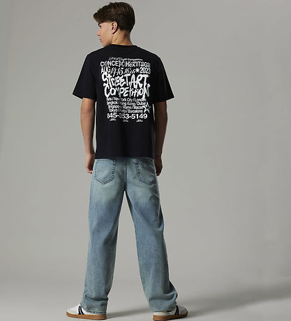 LMTD T-Shirt - NlmStreet - Black/White Print