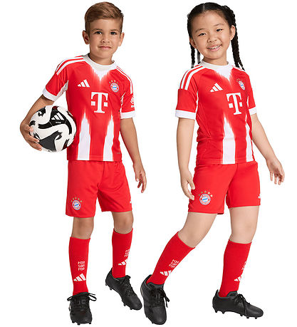 adidas Performance Football Clothing - FC Bayern - Red w. Logo