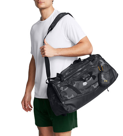 Under Armour Sports Bag - Undeniable 5.0 Duffle S - 40 L - Black