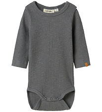Lil' Atelier Body l/ä - Rib - NbmRajo - Poppy Frö