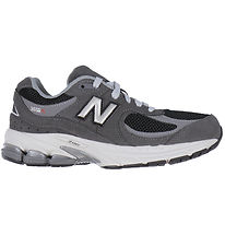 New Balance Shoes - 2002 - Black Cement/Castlerock