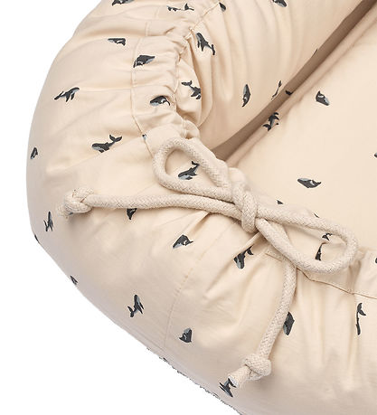 Liewood Baby Nest/lift - Gro - Mini Whale/Sandy