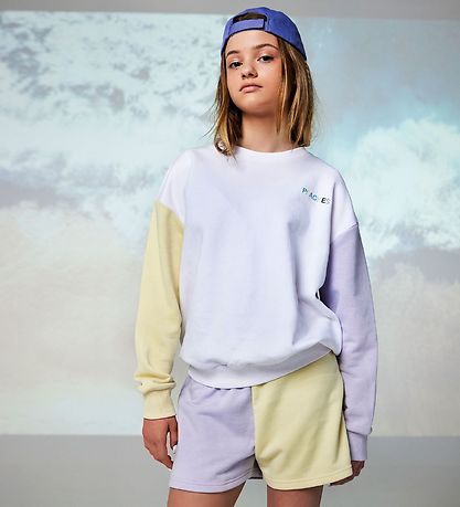 Hound Sweatshirt - Multi Colour