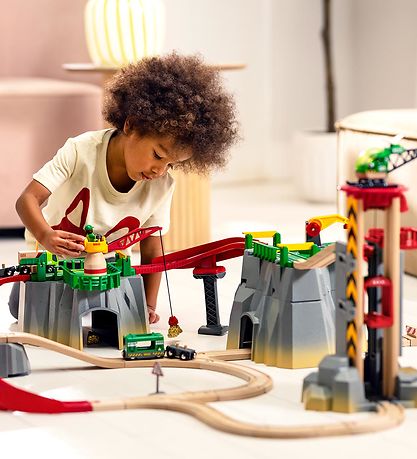 BRIO Lasttågset för berg 36010