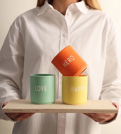 Design Letters Cup - Favourite - Happy - Yellow