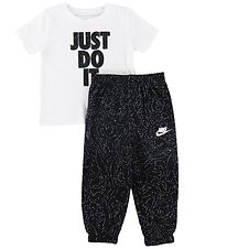 Set Nike - T-Shirt/Pantalon de Jogging - Noir/Blanc