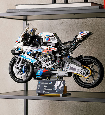 LEGO® Technic - BMW M 1000 RR 42130 - 1921 Parts