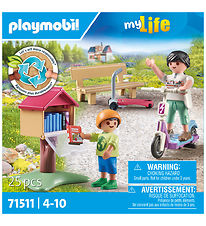 Playmobil My Life - Book exchange Lining Bookworms - 71511 - 25 