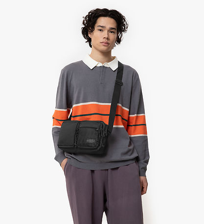 Eastpak Axelväska - Double Cros - 4,5 L - Svart