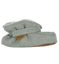 En Fant Sokkaskór - Olive Tímían