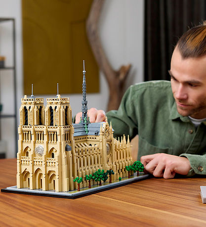 LEGO® Arkitektúr - Notre-Dame de Paris 21061 - 4383 Partar