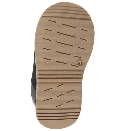 BOSS Shoe - Black w. White