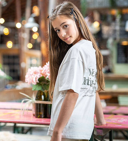 Hound T-shirt - Oversized - Bone White