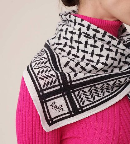 Lala Berlin Scarf - 95x45 - Triangle Trinity Classic S - Alab