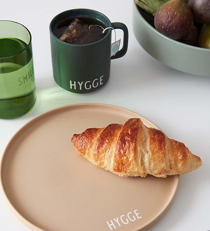 Design Letters Mug - Favourite - Cosy - Dusty Green
