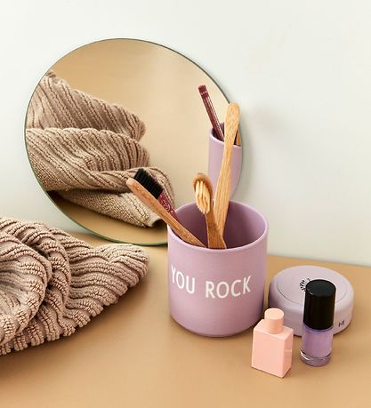 Design Letters Cup - Favourite - You Rock - Lavender
