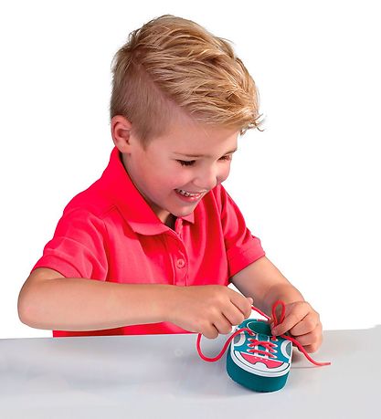 SES Creative - I Learn To Tie Laces