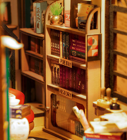 Rolife Miniature diorama - DIY - Bookstore TGB07 - 194 Parts
