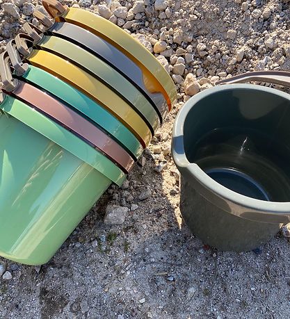 Dantoy Green Bean Bucket w. Pour Spout - Assorted Earth Colours