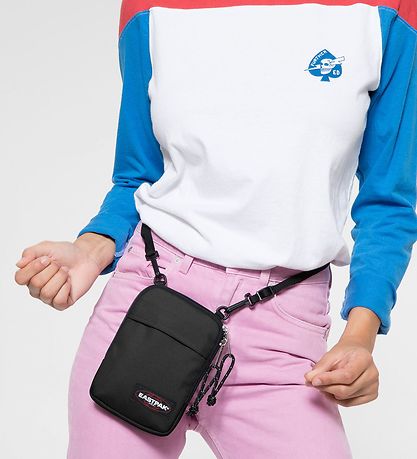 Eastpak Hliðartaska - Buddy - 0,5 L - Svart
