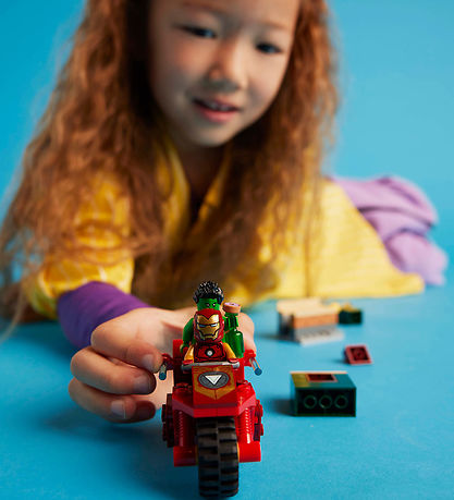 LEGO® Marvel - 오토바이와 헐크를 탄 아이언맨 76287 - 68개 부품