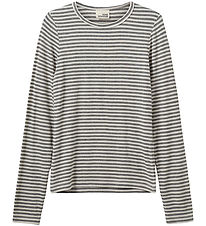 Sofie Schnoor Blouse - Rib - Petricia - Grey Striped Sofie Schnoor Blouse - Rib - Petricia - Grey Striped
