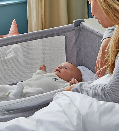 Shnuggle Crib - Bedside Crib - Air Lite - 83x45x81.5 cm - Gr Shnuggle Crib - Bedside Crib - Air Lite - 83x45x81.5 cm - Gr