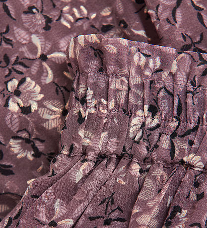 Creamie Hame - Dobby Gold - Flint