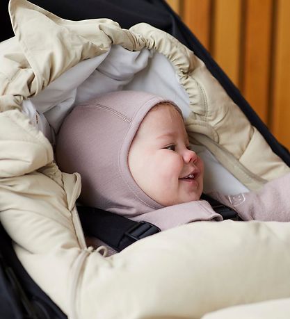 Voksi Balaclava - Wool - 2-layer - Reversible - Soft Grape/Greym Voksi Balaclava - Wool - 2-layer - Reversible - Soft Grape/Greym