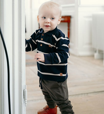 Hust and Claire Sweatshirt - Sune - Navy w. Stripes Hust and Claire Sweatshirt - Sune - Navy w. Stripes