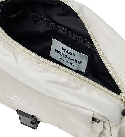 Mads Nørgaard Shoulder Bag - Tian Fae - Cement Mads Nørgaard Shoulder Bag - Tian Fae - Cement