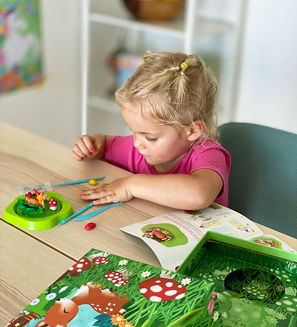 Box Candiy Kreativt leker - Shining Globe - Totally Woodlands Box Candiy Kreativt leker - Shining Globe - Totally Woodlands