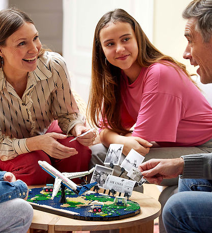 LEGO® - Travel Moments 41838 - 1231 Parts LEGO® - Travel Moments 41838 - 1231 Parts