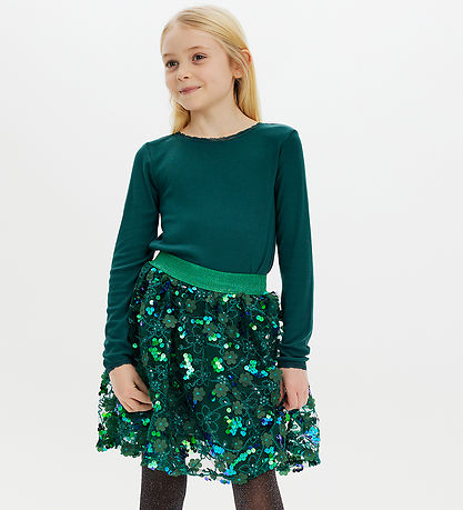 The New Skirt - TnMara - June Bug