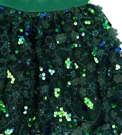 The New Skirt - TnMara - June Bug