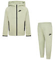 Nike Sweat Set - Cardigan/Sweatpants - Olive Aura Nike Sweat Set - Cardigan/Sweatpants - Olive Aura