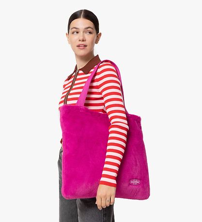 Eastpak Bag - Charlie - Fuzzy Fuchsia