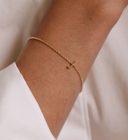 Design Letters Bracelet - J - 18K Gold Plated